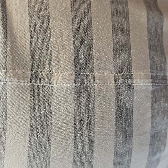 206. Lululemon Devotion long sleeve - Picture 7 of 8